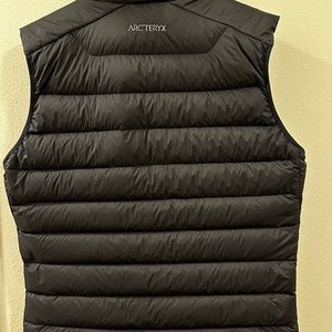 Arcteryx Cerium Vest size S Black Sapphire